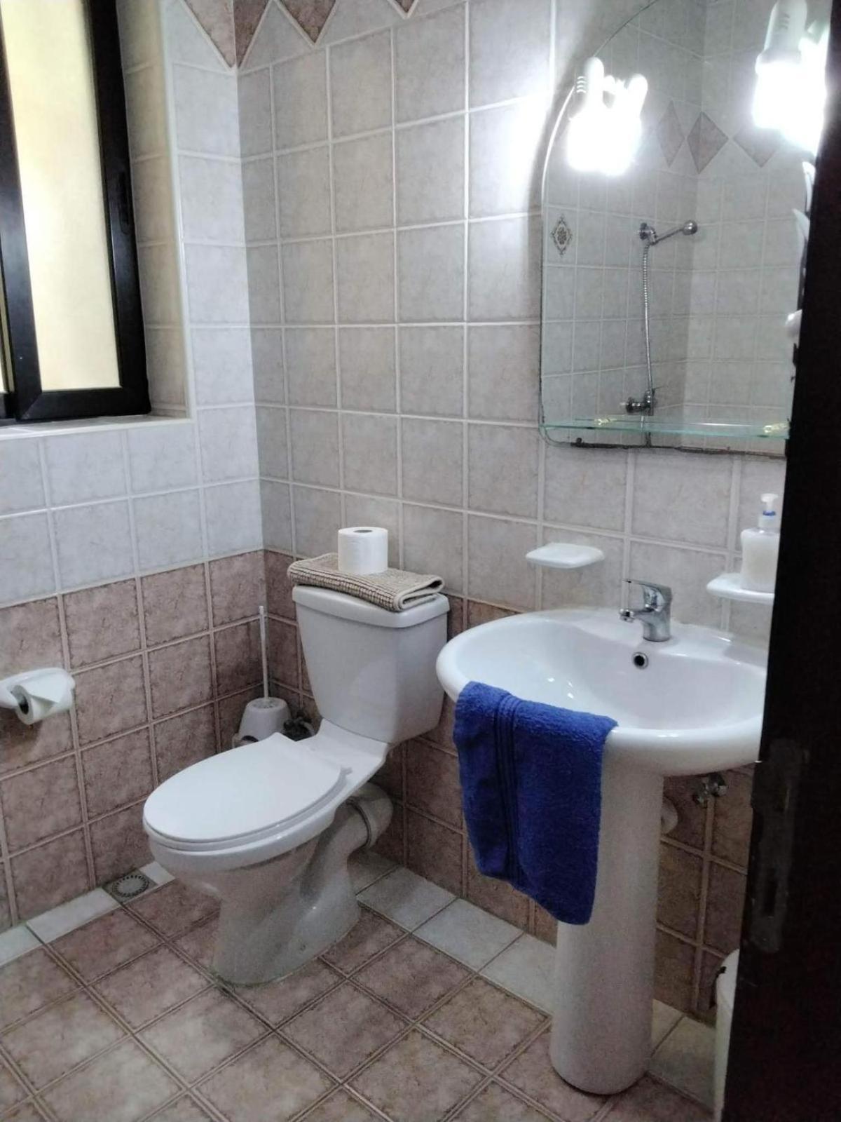 Spacious Apartment In Marsalforn, Gozo Exteriör bild